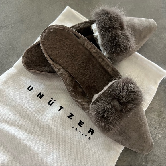 Unützer Venice Audrey Suede Mule with Mink Bow & Lambskin Lining - Picture 5 of 6